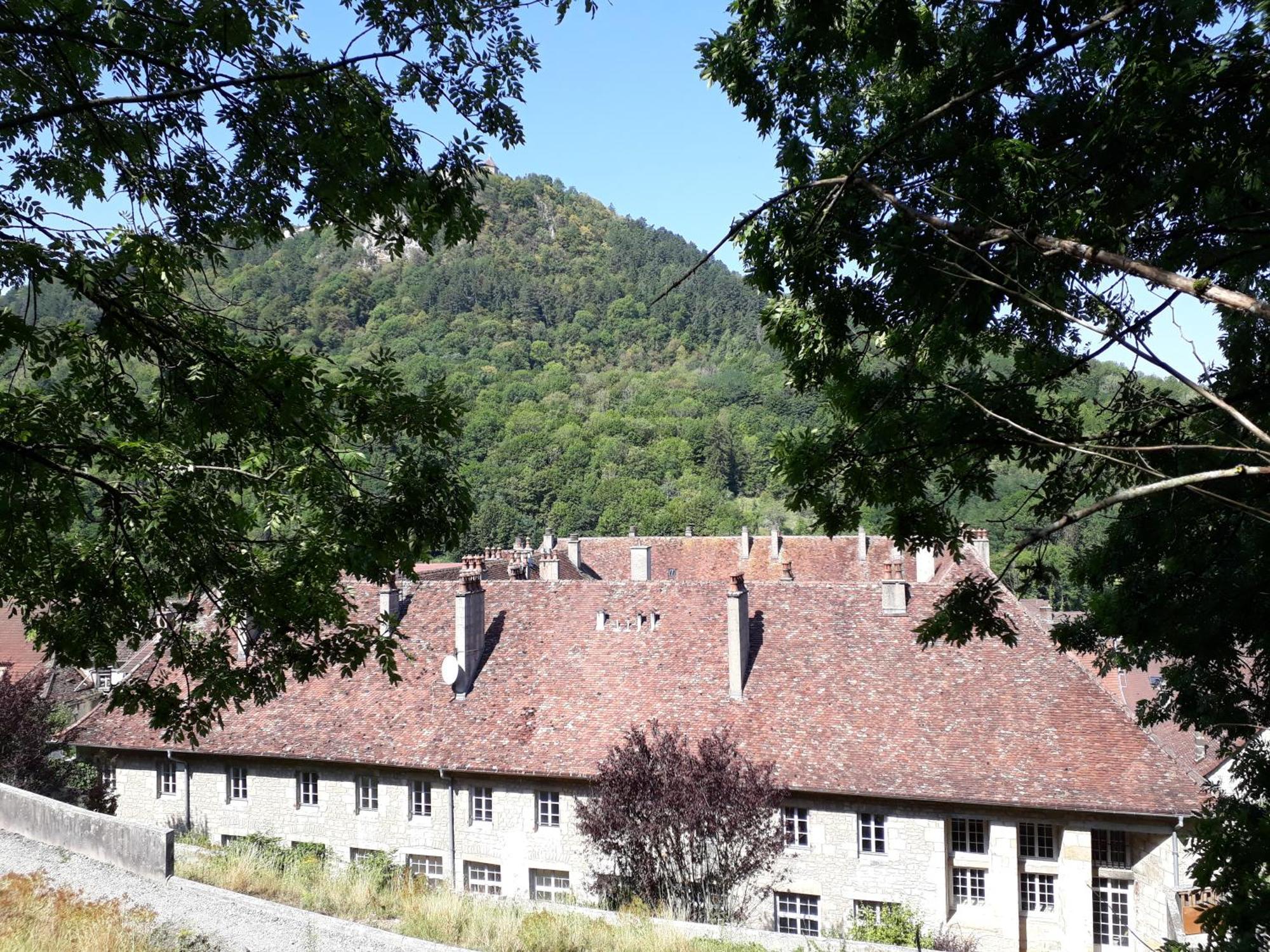 O'Couvent - Appartement 97 M2 - 3 Chambres - A441 Salins-les-Bains Kültér fotó